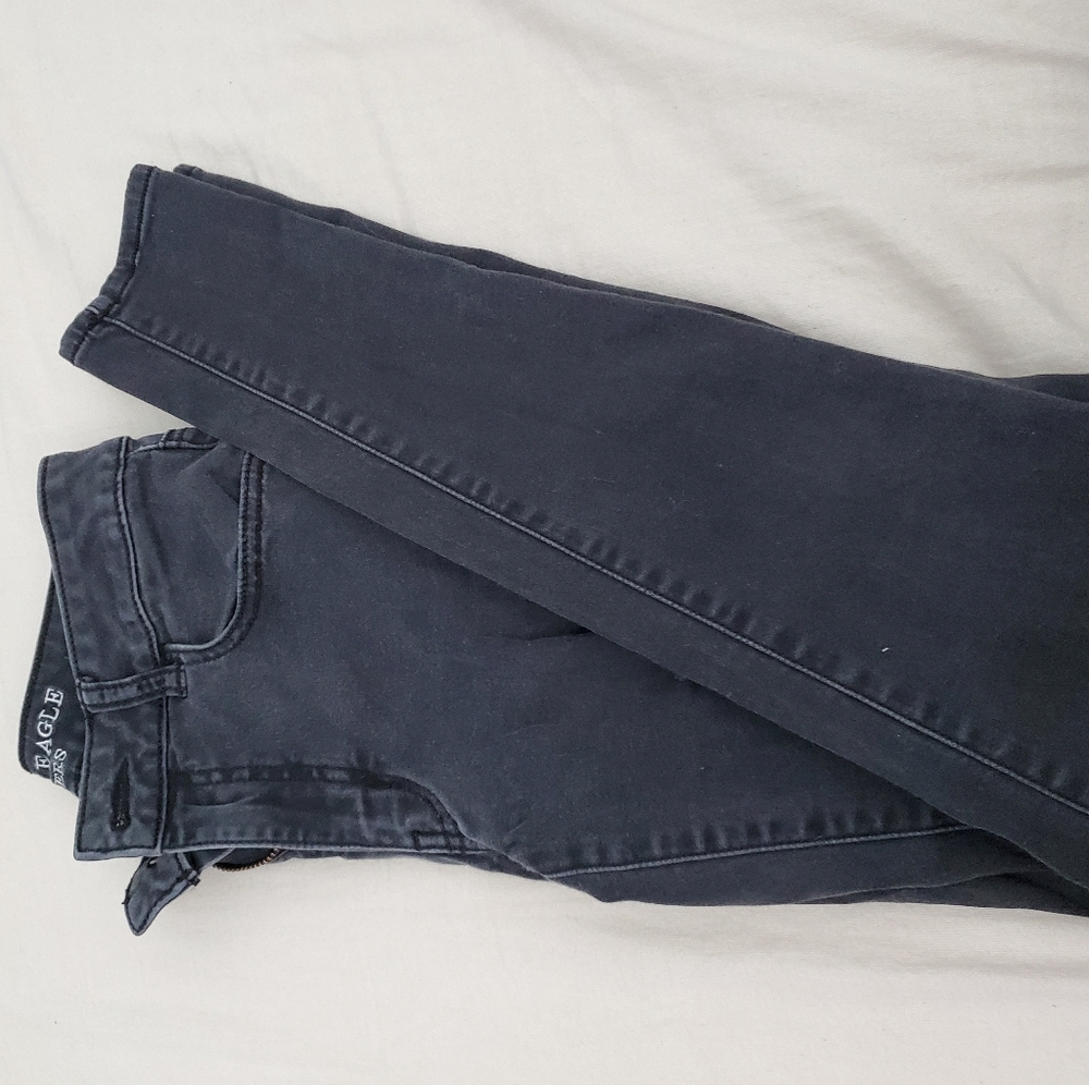 ripped skinny Jean's
